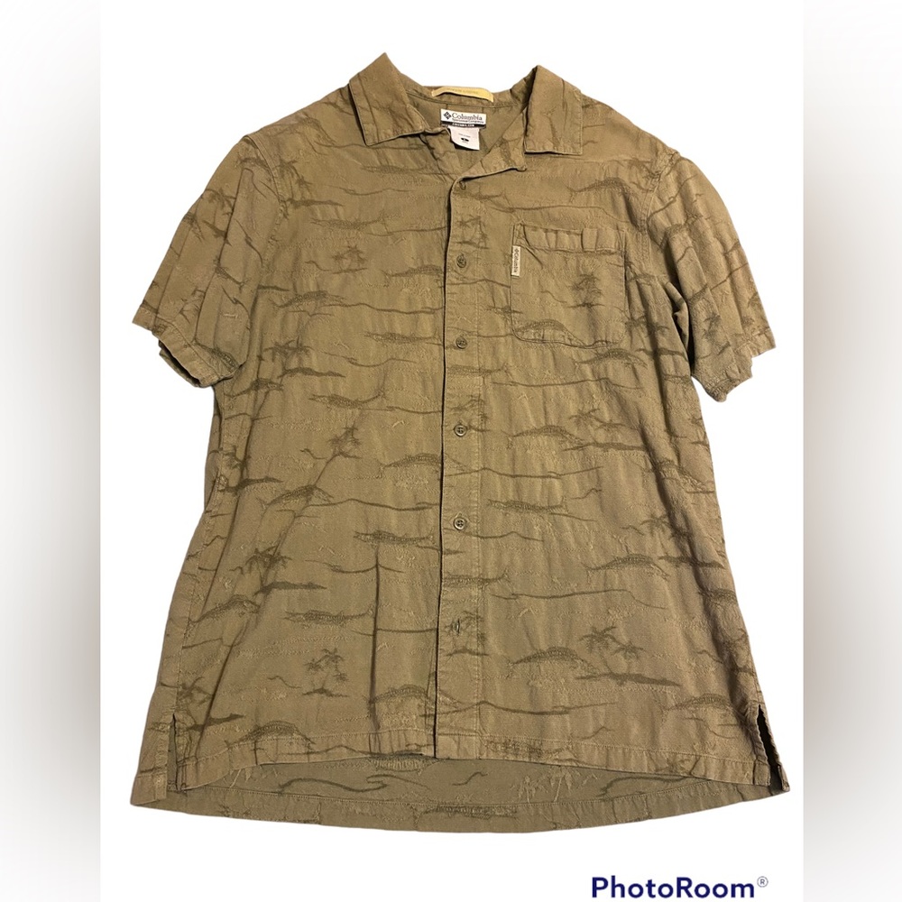 River lodge columbia mens SIze large button down shirt.